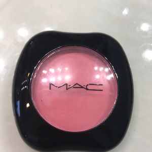 Mac blush